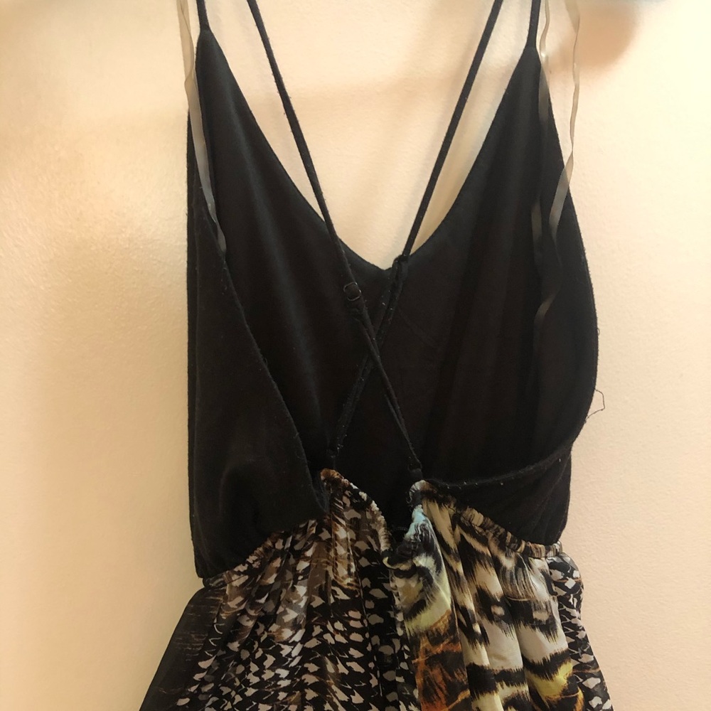 Body Central Cross-back Jumper - Picture 3 of 3
